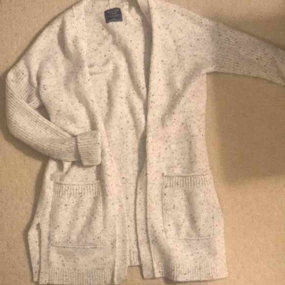 Cardigan - Picture 1 of 1